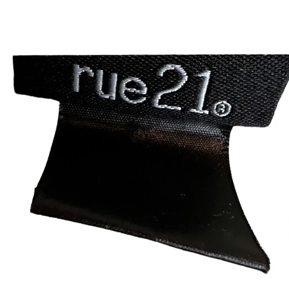 Rue21 floral, kimono, light weight too Medium - Picture 4 of 4